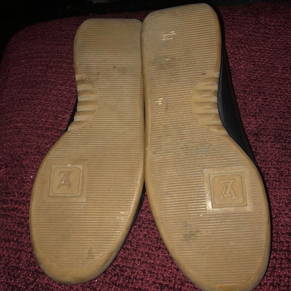 Louis Vuitton lace up shoes - Picture 3 of 4